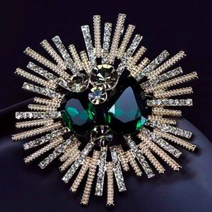 1pc Ladies' European And American Trendy Glass Flower Brooch Pin, Collar Pin